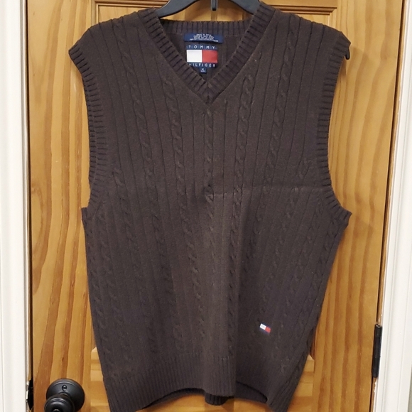 Tommy Hilfiger Other - ❤️Tommy Hilfiger chocolate brown cable knit sweater vest sz medium